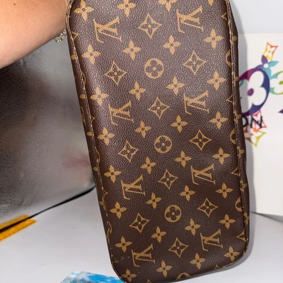 SOLD-Neverfull MM Red interior-s - Picture 7 of 7